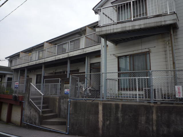 現地（外観）／シンプルな外観♪