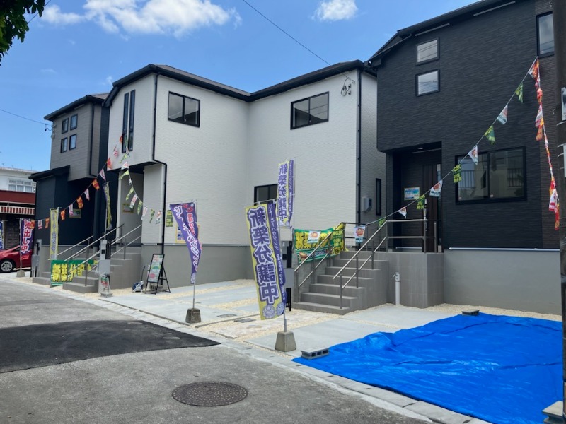 townhouse 沖縄県那覇市字仲井真 地図を見る