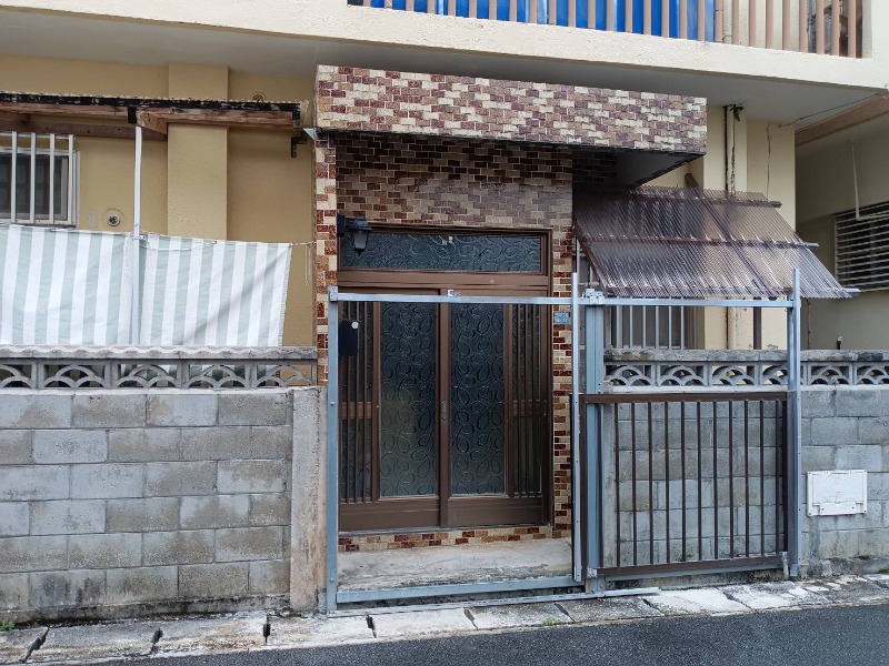 townhouse 沖縄県那覇市寄宮１丁目 地図を見る