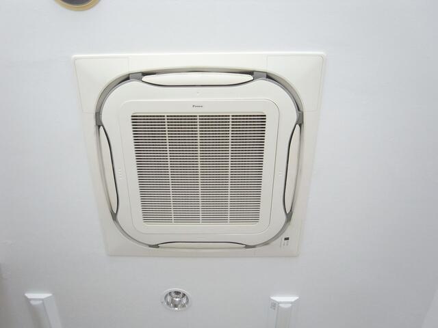 エアコン（残置物）