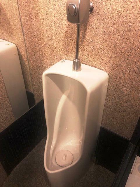 男性用トイレ