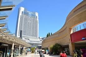 なんばパークス (156m)