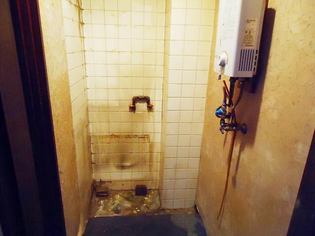 居抜き、スナック・ラウンジ・バー仕様