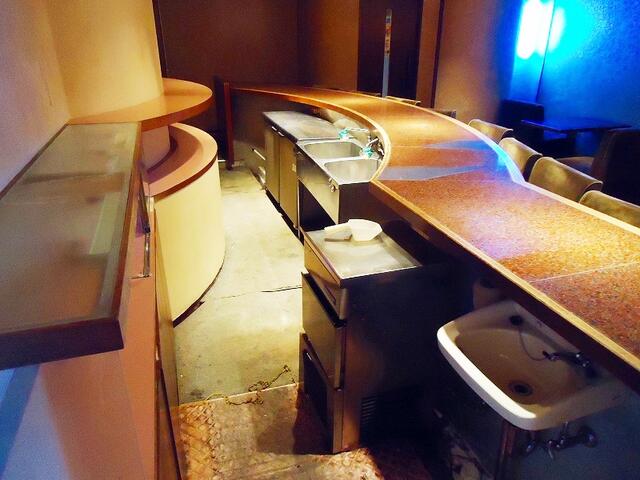 居抜き、スナック・ラウンジ・バー仕様