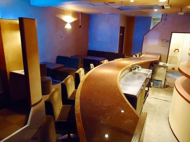 居抜き、スナック・ラウンジ・バー仕様