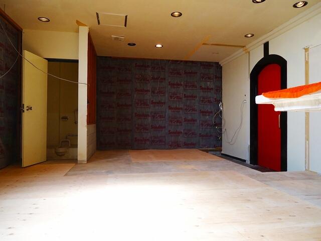 カウンター席とボックス席ができます