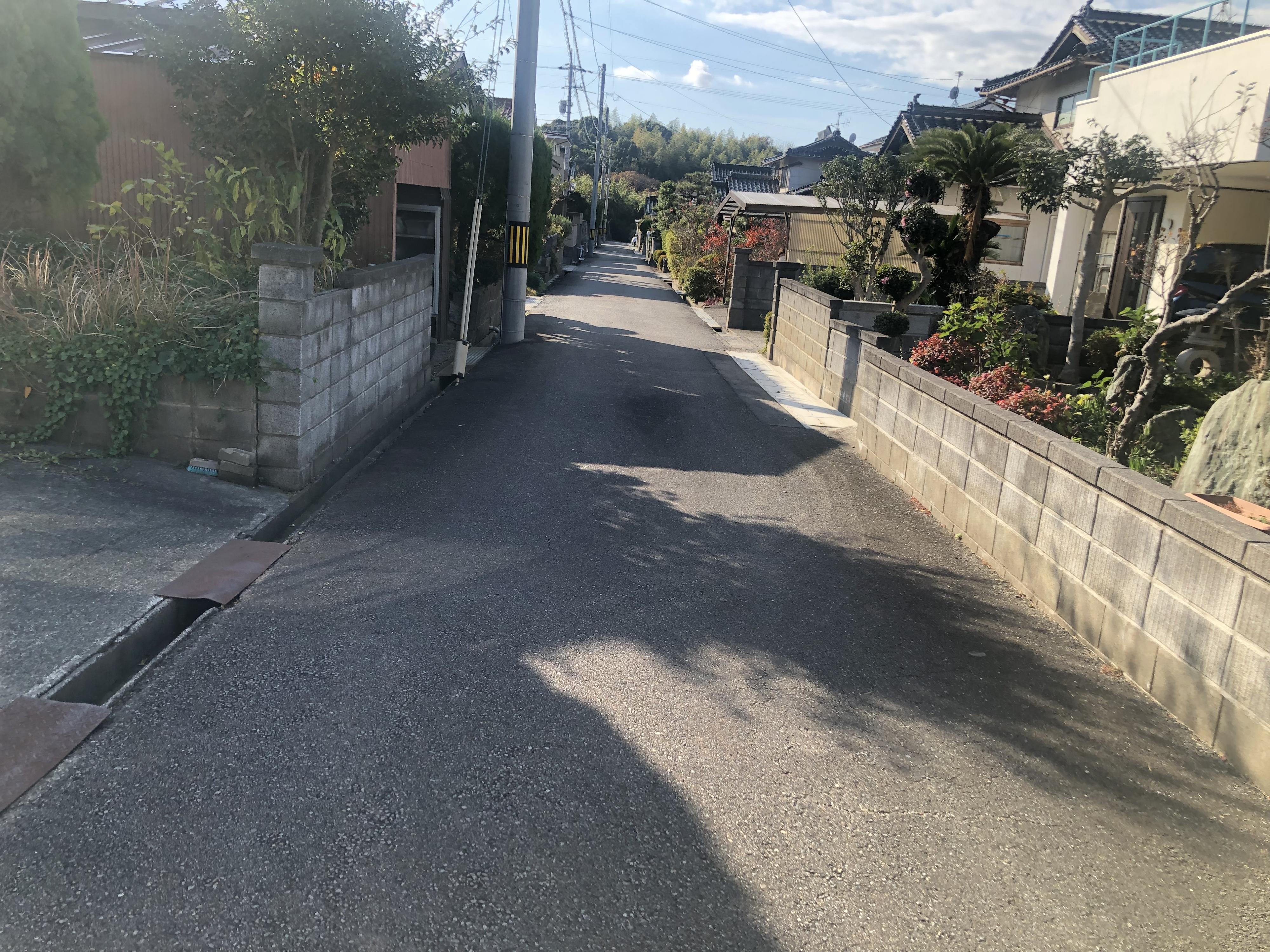 現地土地（前面道路含む）／幅員４ｍ