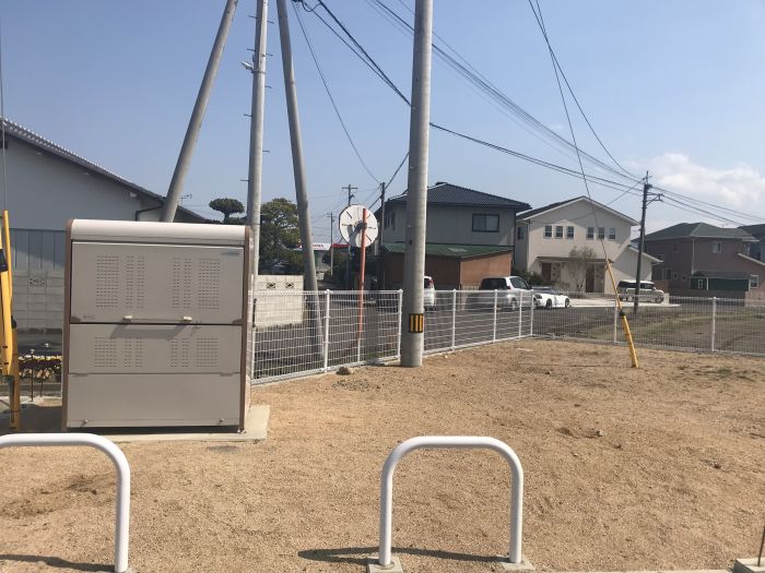 ゴミステーション・公園【ルーツガーデン十川】