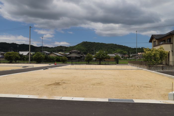 7号地　東から撮影【アイタウン志度】