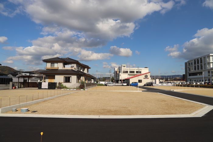 7号地　南から撮影【アイタウン滝宮】