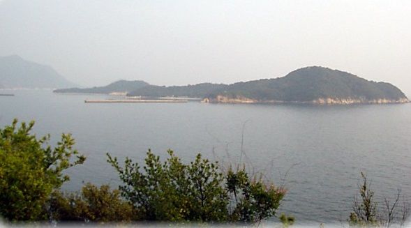 蔦島 (1,200m)