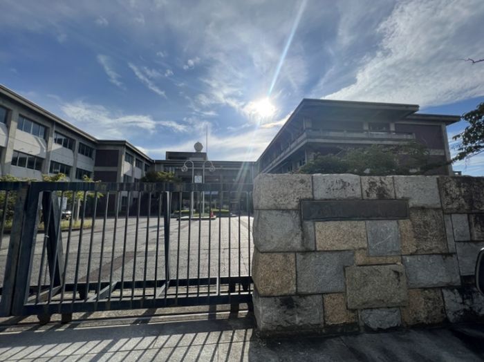 丸亀市立南中学校 (3,500m)