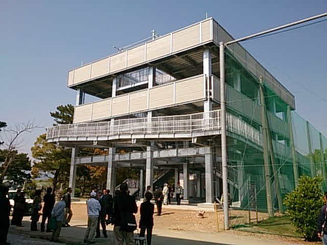 種崎公園防災タワー (583m)