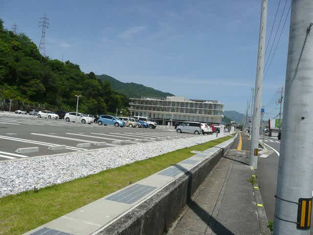 安芸病院駐車場 (100m)