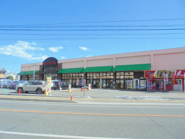 サンシャイン 針木店 (350m)