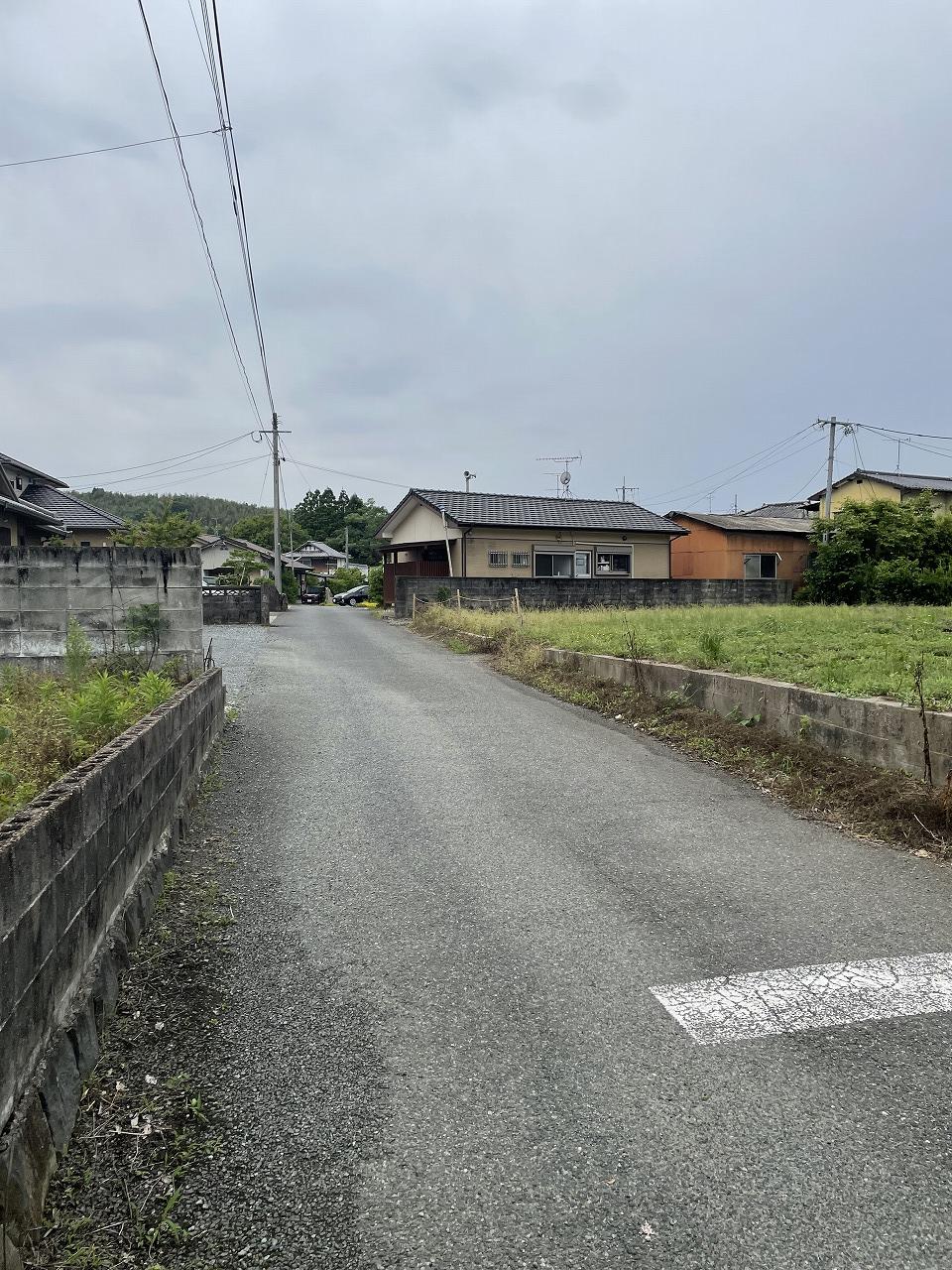 現地土地（前面道路含む）