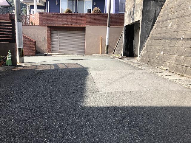 現地写真（前面道路含む）