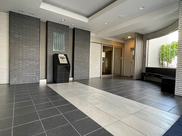 共用部エントランス