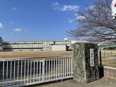 桜井小学校 (1,700m)