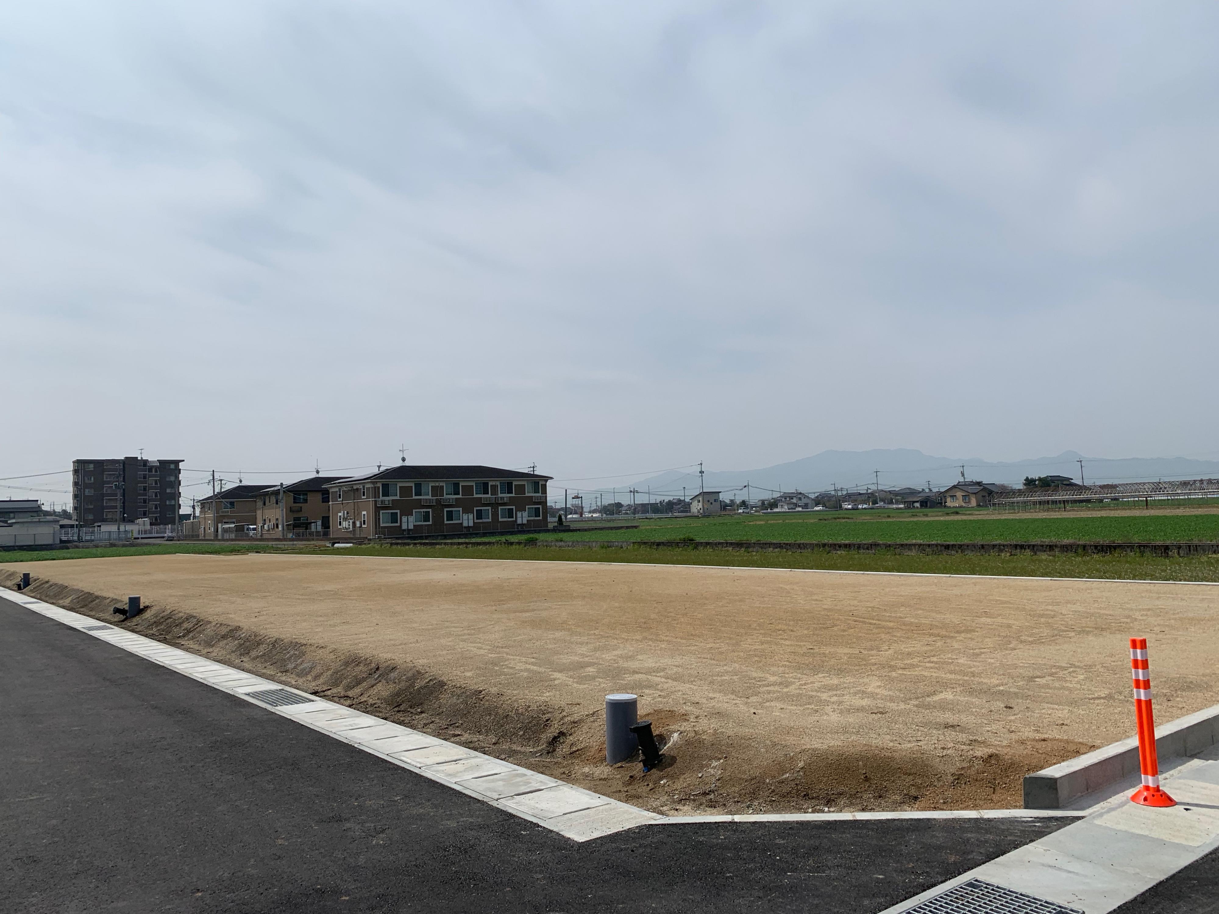 現地土地（前面道路含む）