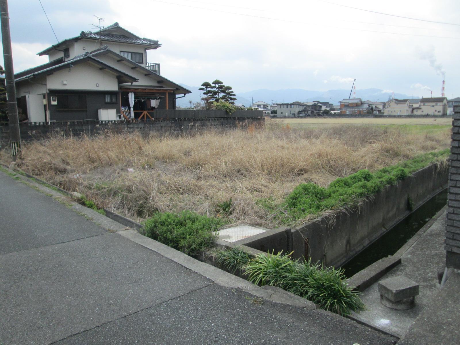 現地土地／北西より臨む
