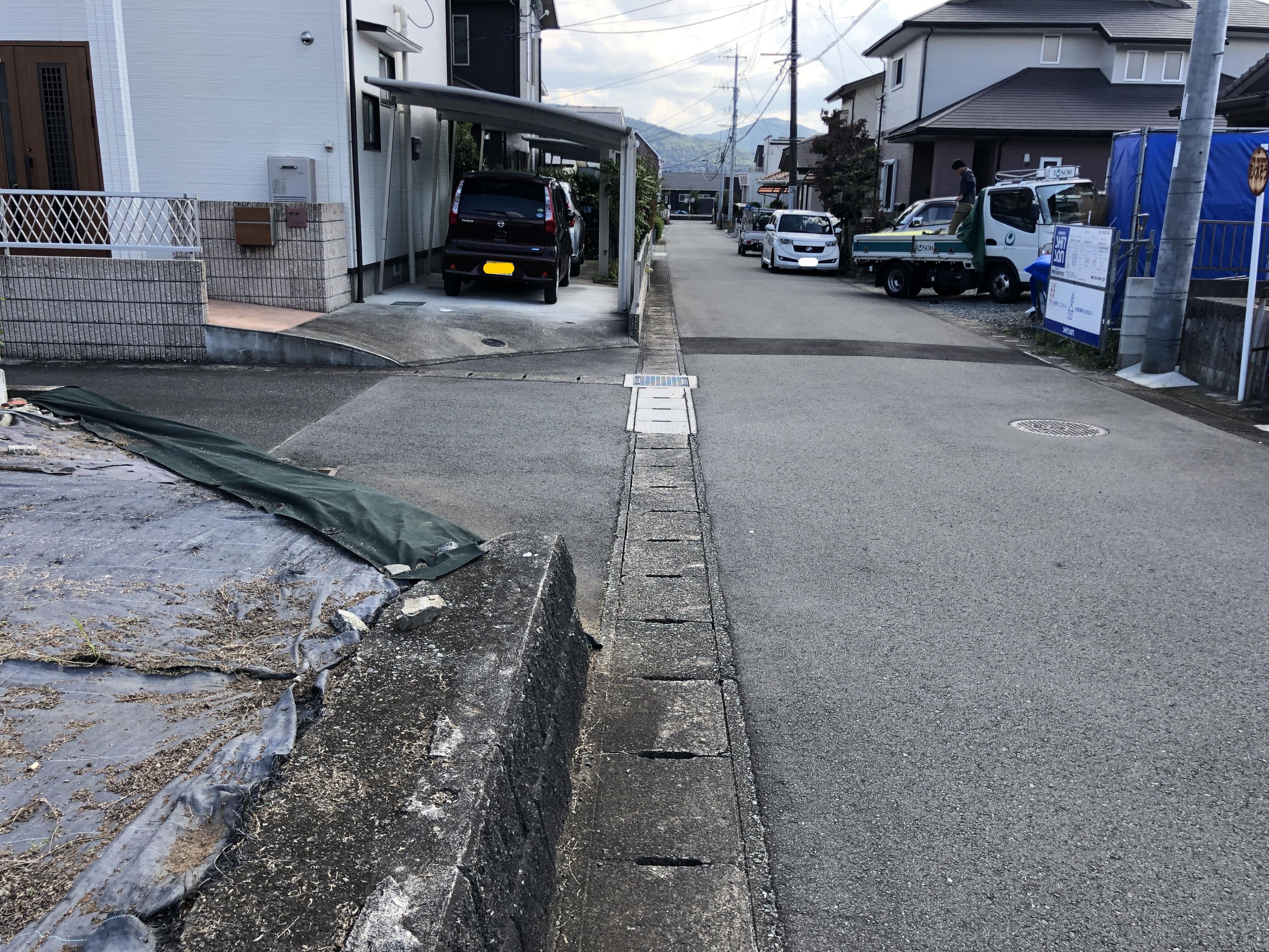 現地土地（前面道路含む）