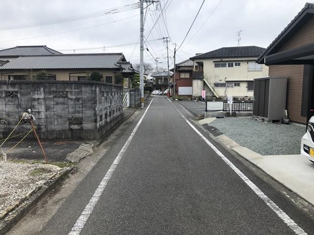 現地土地（前面道路含む）