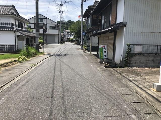 現地土地（前面道路含む）