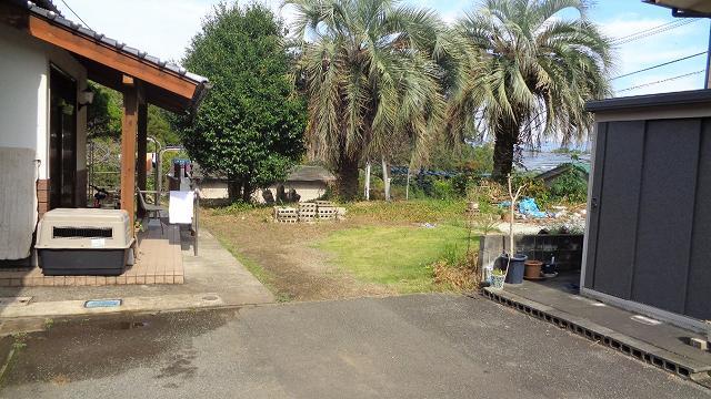 現地土地／進入口道路手前から