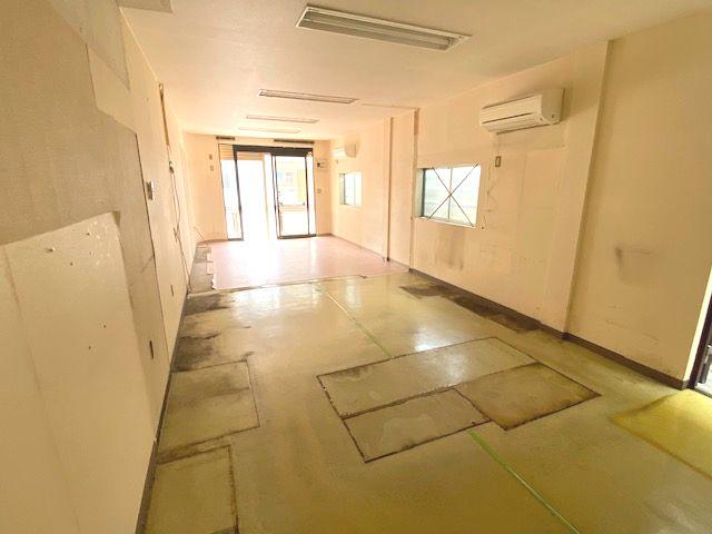 室内内覧受付中