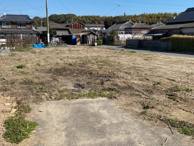 現地土地／西側から東側方向