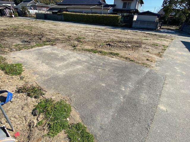 現地土地／敷地内　北西境界付近