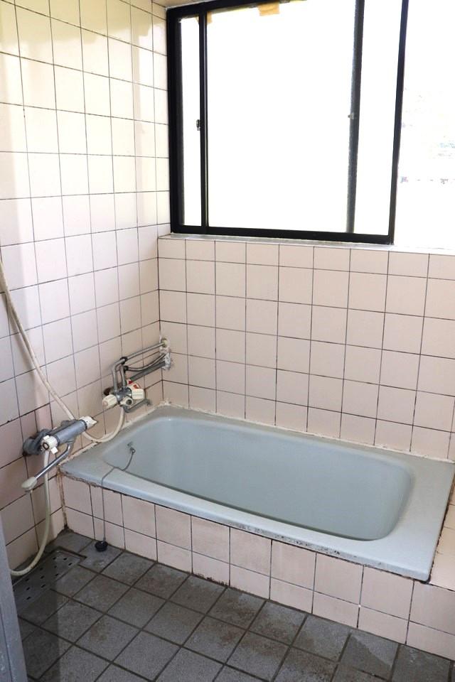 浴室／２０２３．４．撮影