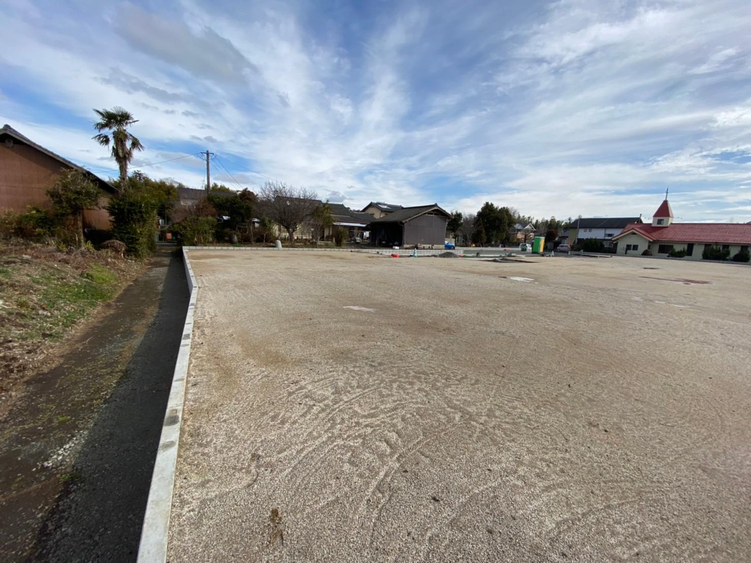 現地土地（前面道路含む）／２０２２年０１月２７日撮影