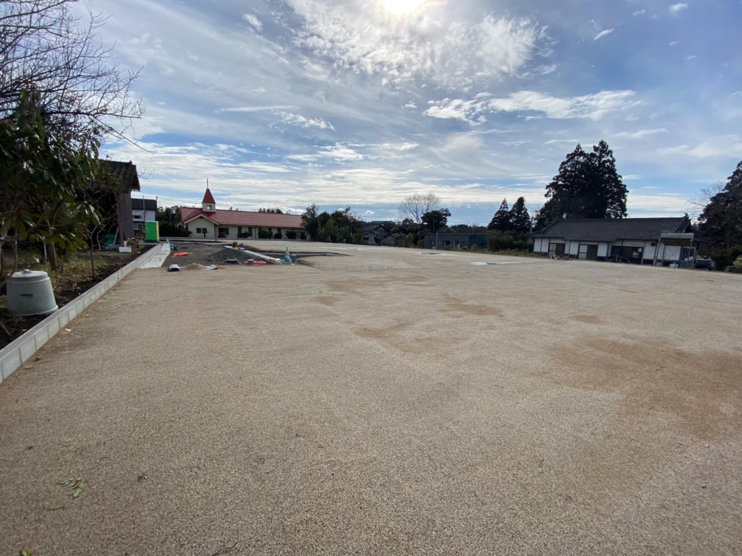 現地土地（前面道路含む）／２０２２年０１月２７日撮影