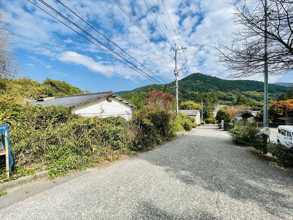 現地土地（前面道路含む）