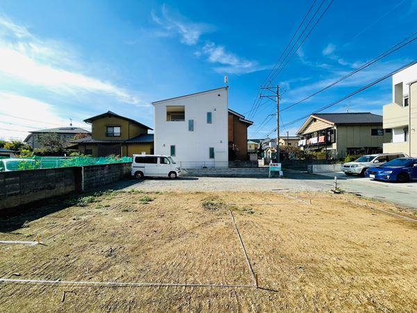 東側売地とのセット販売可能