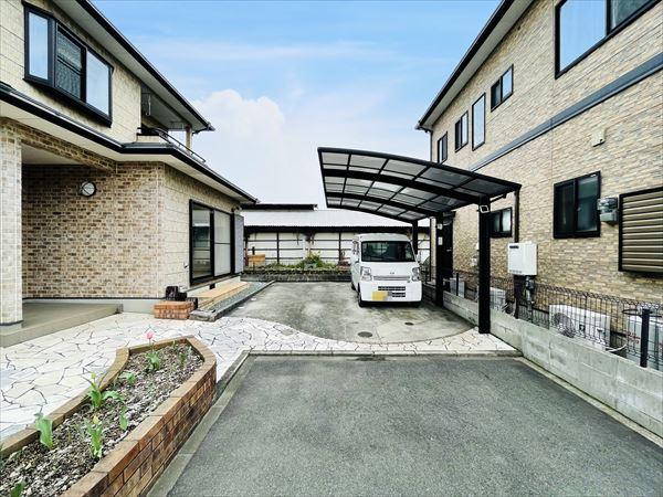 現地（駐車場）