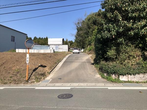 南東側道路　（４）＿Ｒ