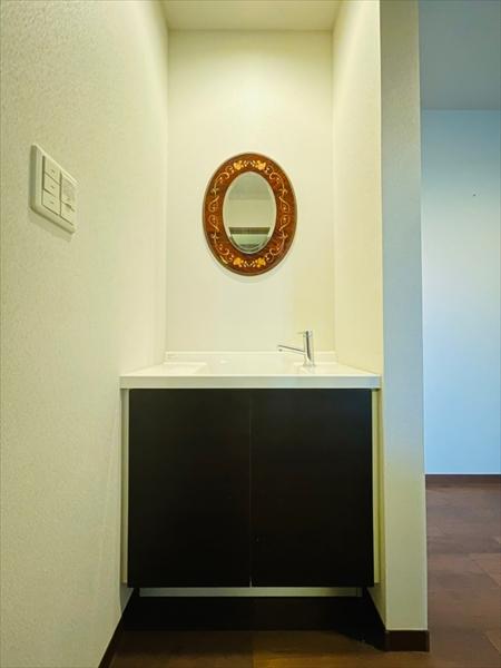 その他内観／玄関手洗場