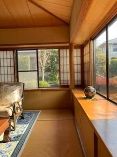 現地土地／応接間コーナー窓