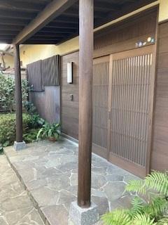 現地土地／玄関前