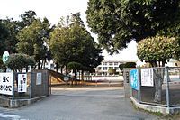 健軍小学校 (650m)